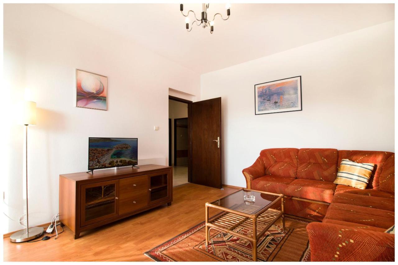 Apartment Zdravko พรีมอชเตน ภายนอก รูปภาพ