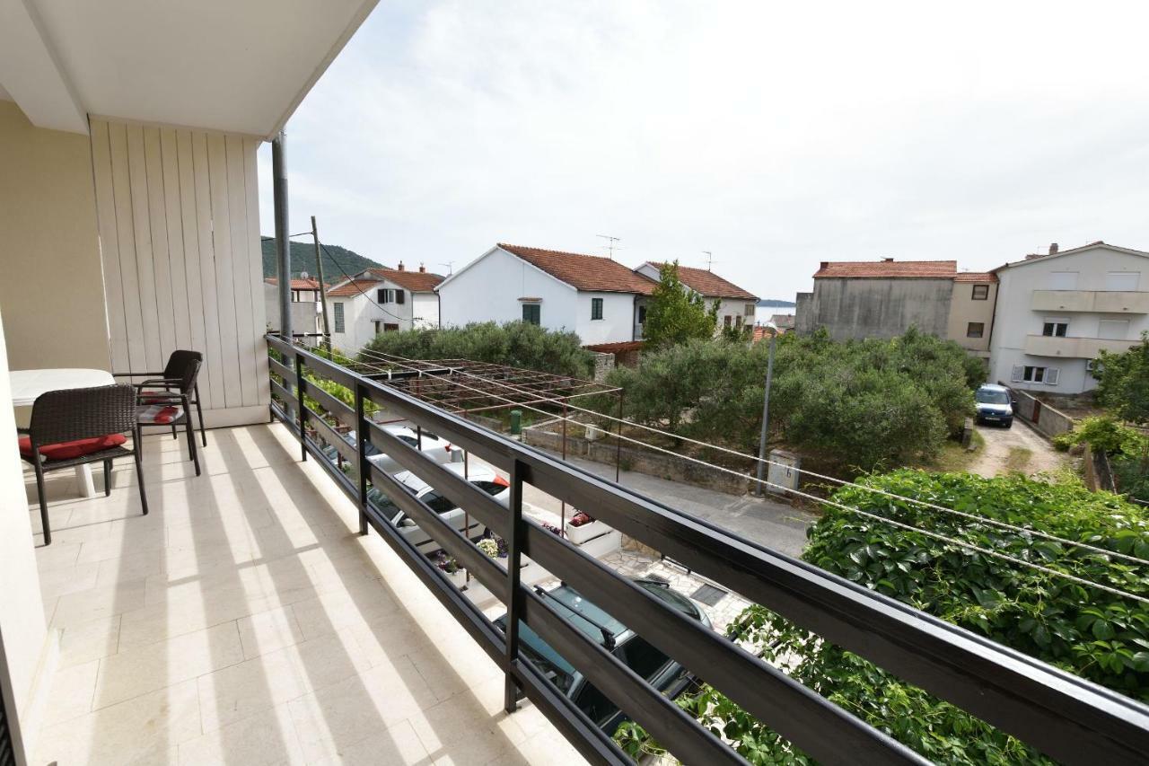 Apartment Zdravko พรีมอชเตน ภายนอก รูปภาพ